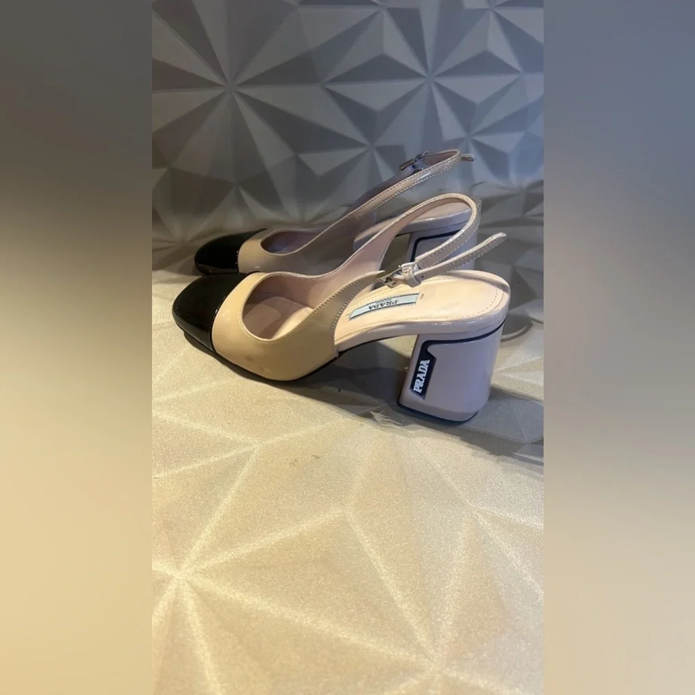 Prada Nude Patent Leather Pumps size EU37